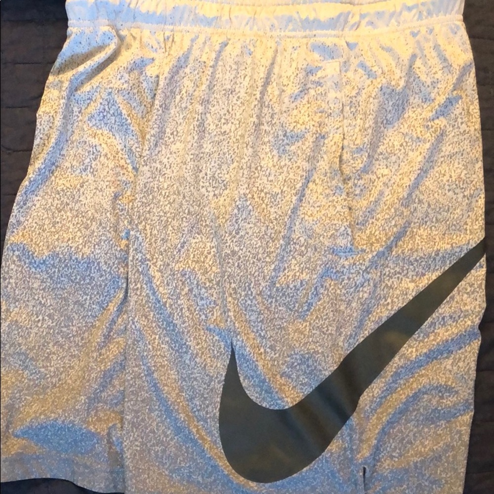 Men’s Dri-Fit Basketball Shorts